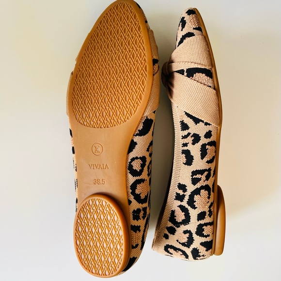 (Sold) [NEW] Vivaia Leopard Almond-Toe Knotted Flats, Size 8, Machine Washable - Picture 2 of 5